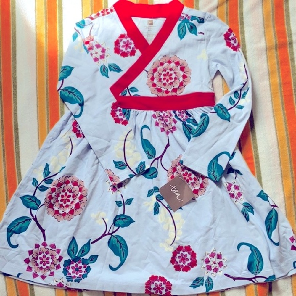 NWT Tea collection girls floral dress in size 5